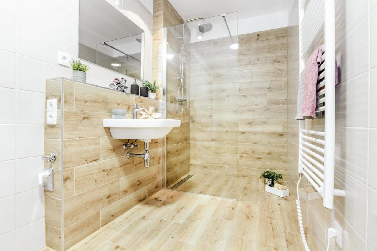 Apartmany Karlovy Dvory Horní Planá Dış mekan fotoğraf