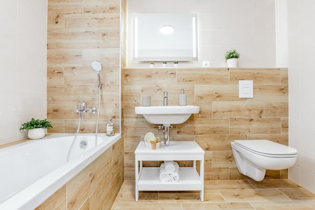Apartmany Karlovy Dvory Horní Planá Dış mekan fotoğraf