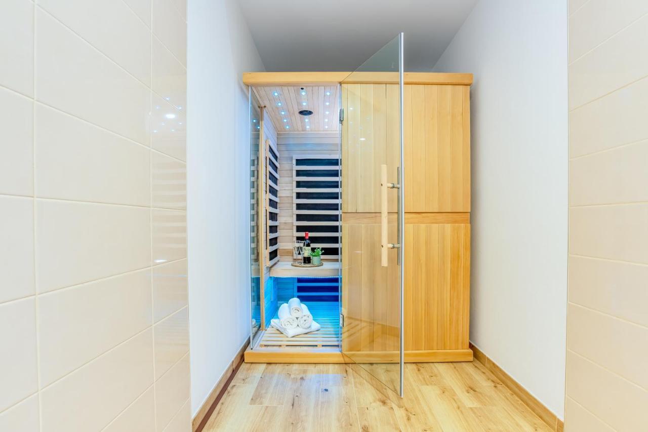 Apartmany Karlovy Dvory Horní Planá Dış mekan fotoğraf