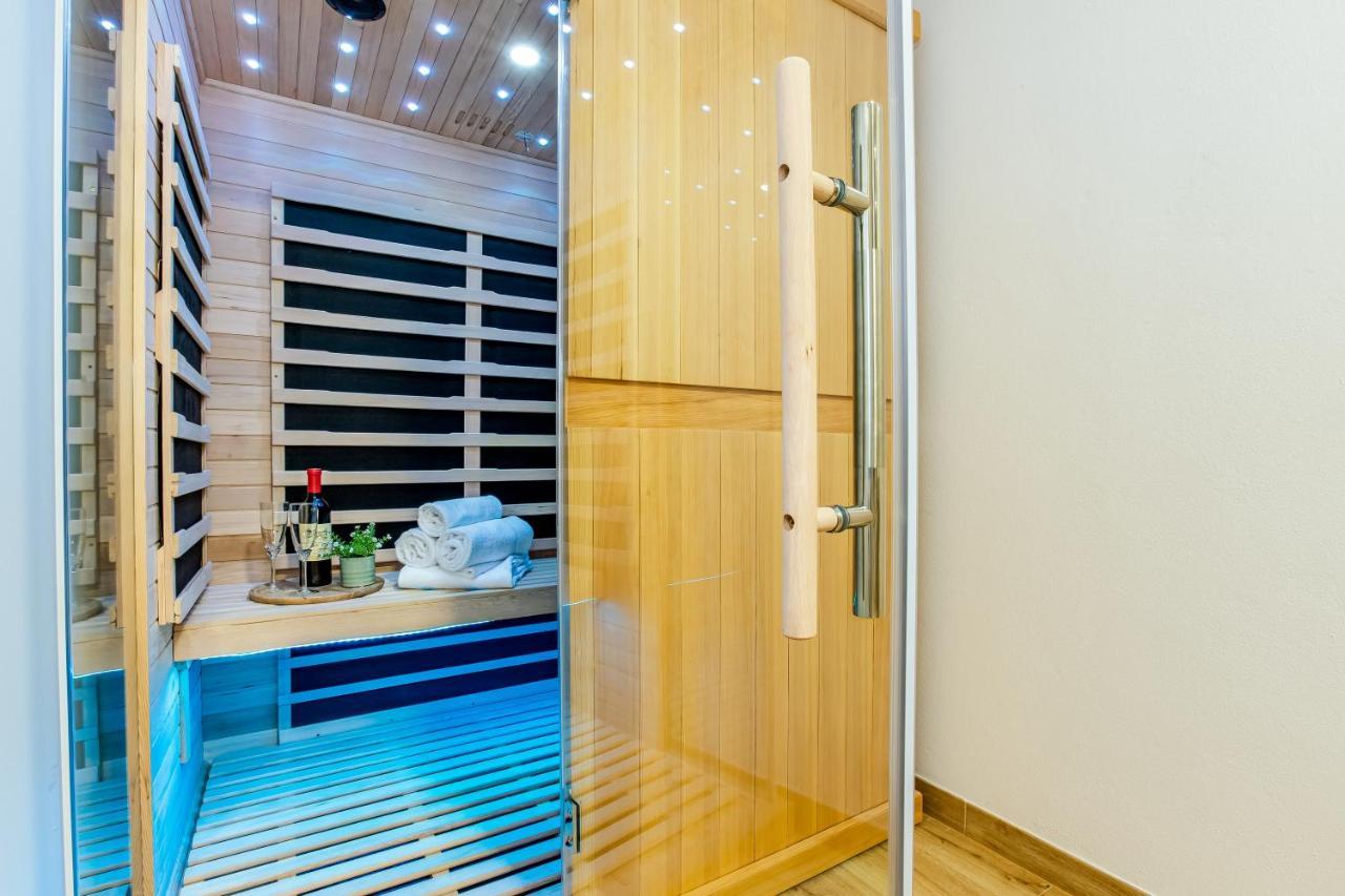 Apartmany Karlovy Dvory Horní Planá Dış mekan fotoğraf